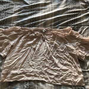 ❤️American Eagle Off the Shoulder Top